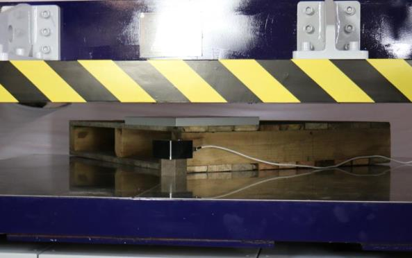 Pallets Compression Testing Machine